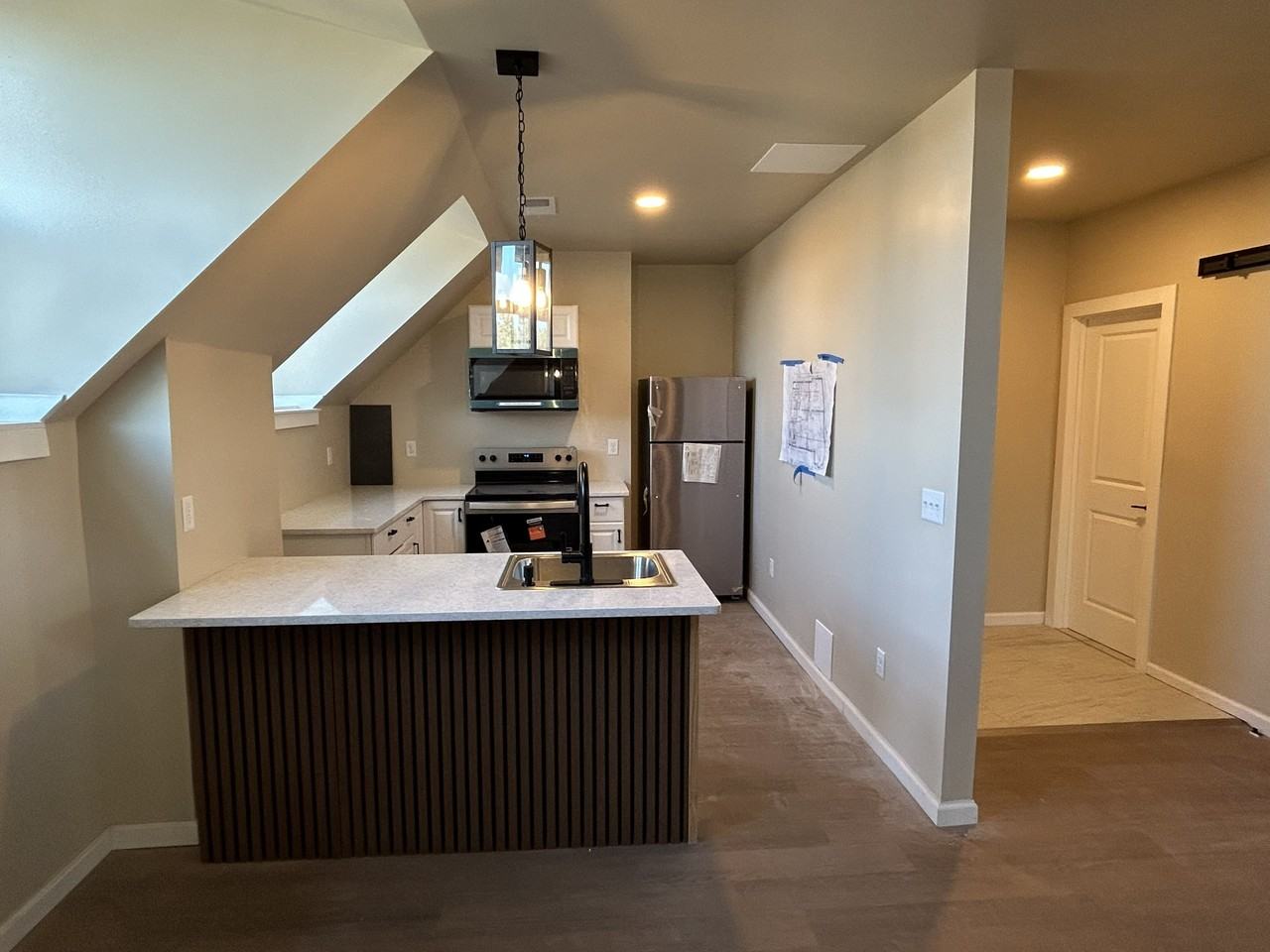 220 Grant Street - Photo 3 of 7