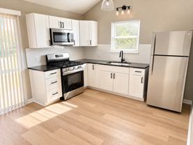 4023 Hedges Ave - Photo 1 of 1