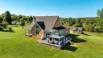 featured image of 46466 Fairway View Dr