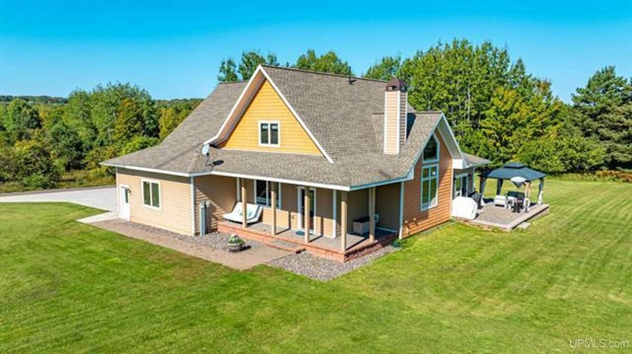 46466 Fairway View Dr - Photo 2 of 18