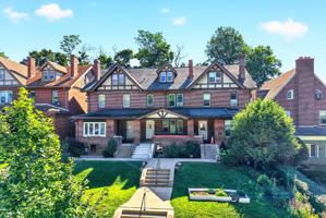 featured image of 1665 Beechwood Blvd