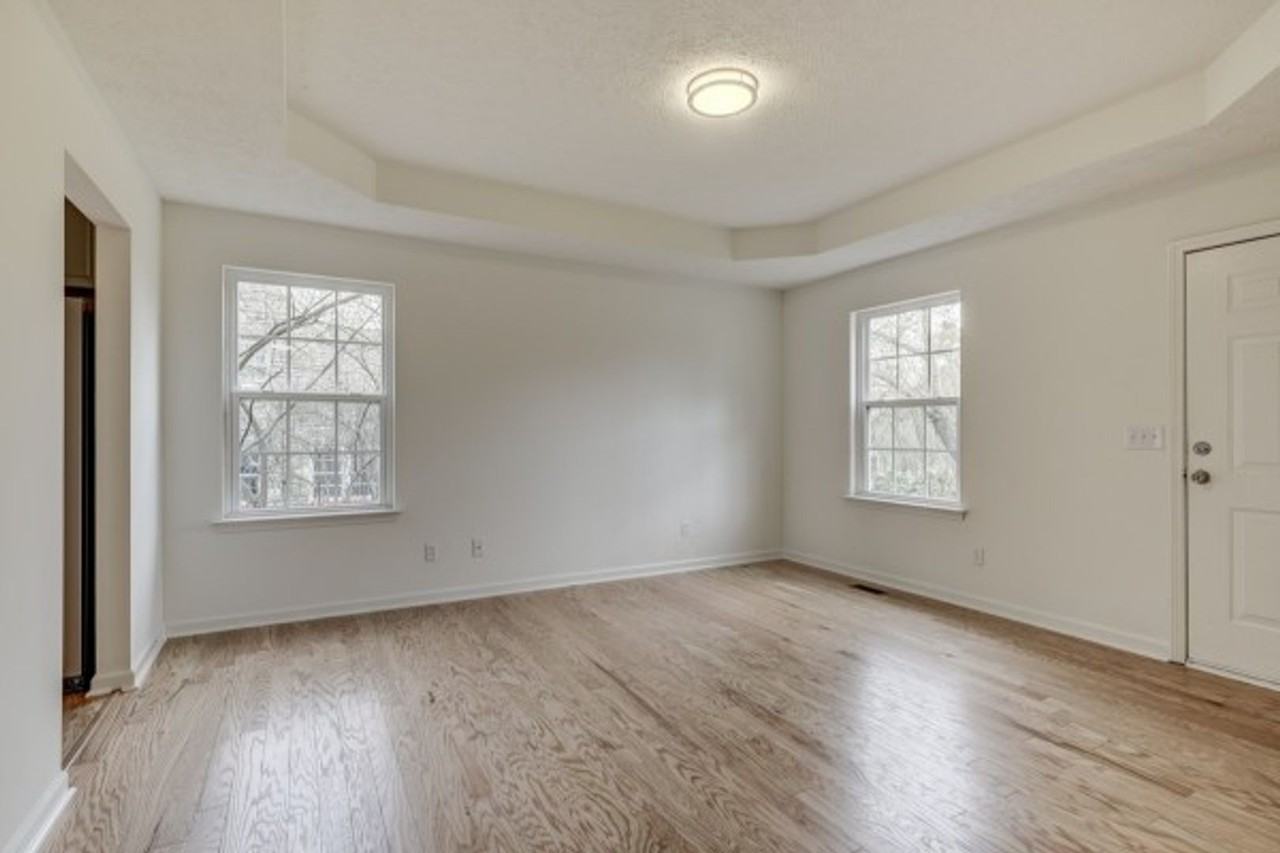 1423B Mcalpine Ave - Photo 4 of 19