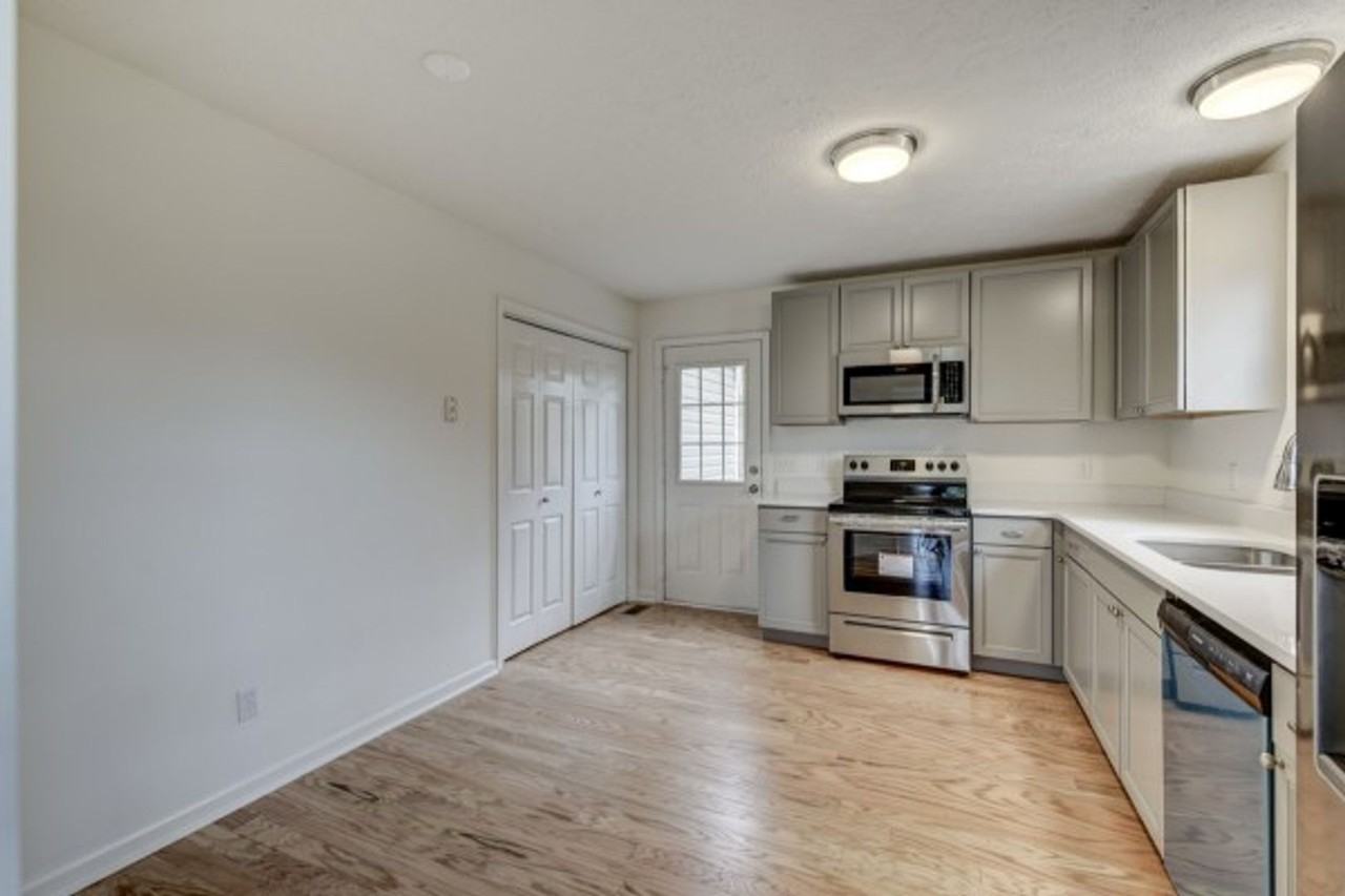 1423B Mcalpine Ave - Photo 5 of 19