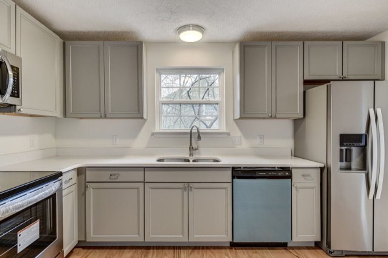 1423B Mcalpine Ave - Photo 7 of 19
