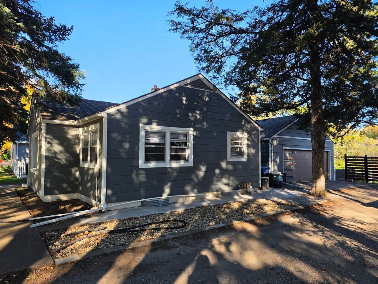 708 Ninde St - Photo 2 of 28