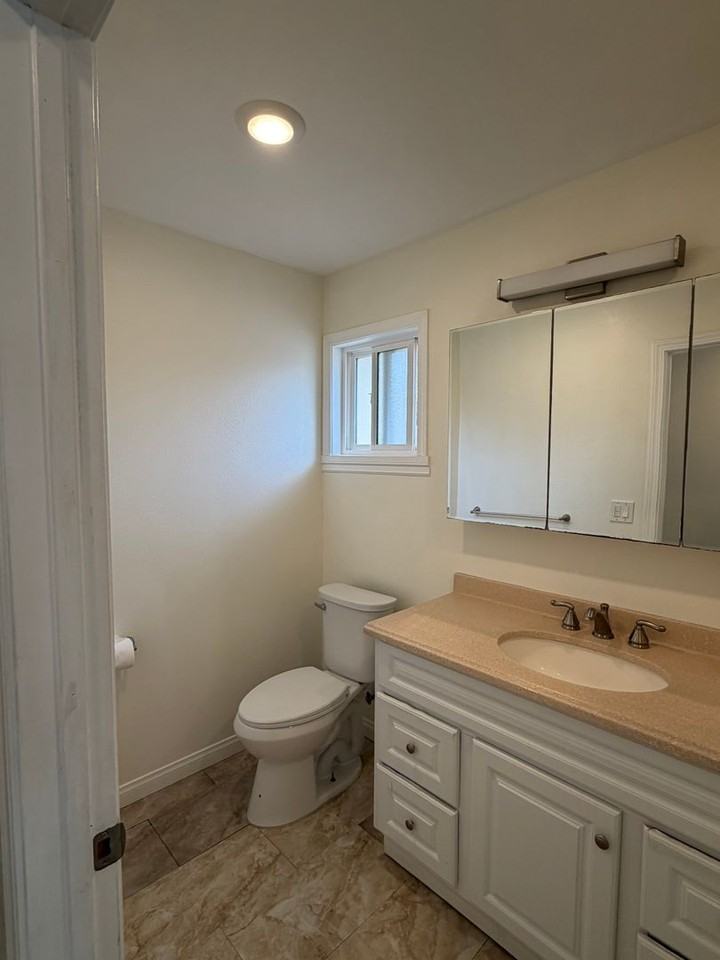1641 W Buena Vista Ave #ADU - Photo 5 of 8