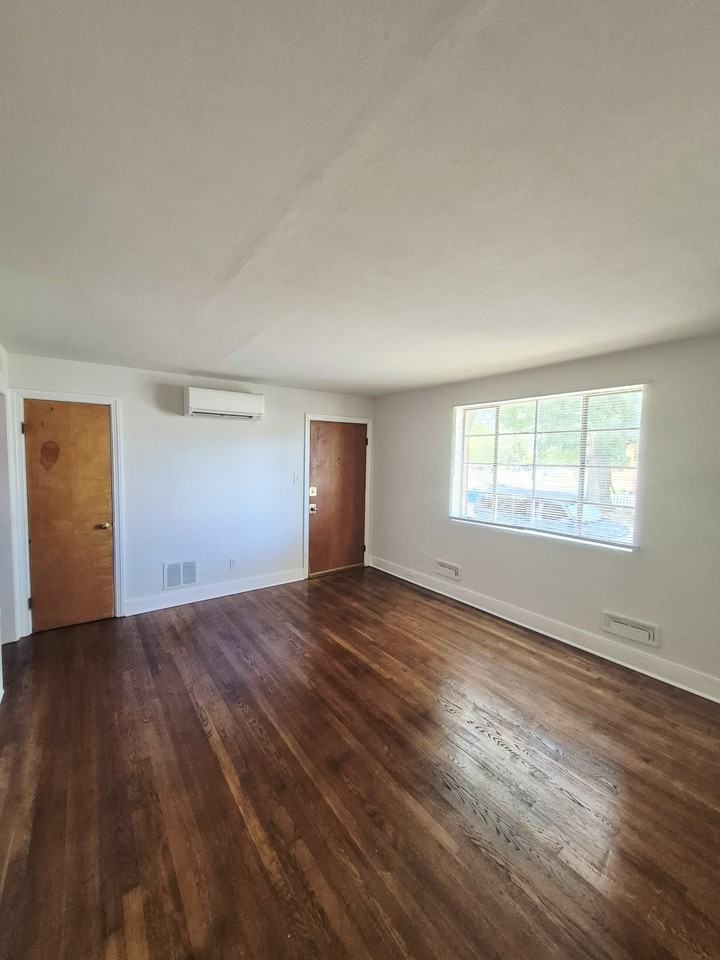 3230 West Grace Street - Photo 6 of 49