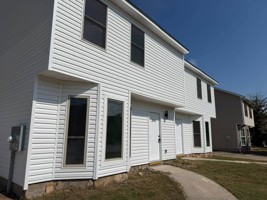 featured image of 3594 Hopkins Ct
