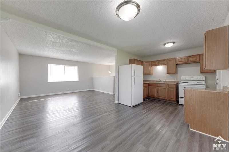 3020 W May St - Photo 7 of 27