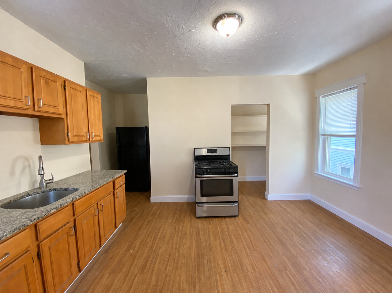 396 Centre St #396-2 - Photo 2 of 6