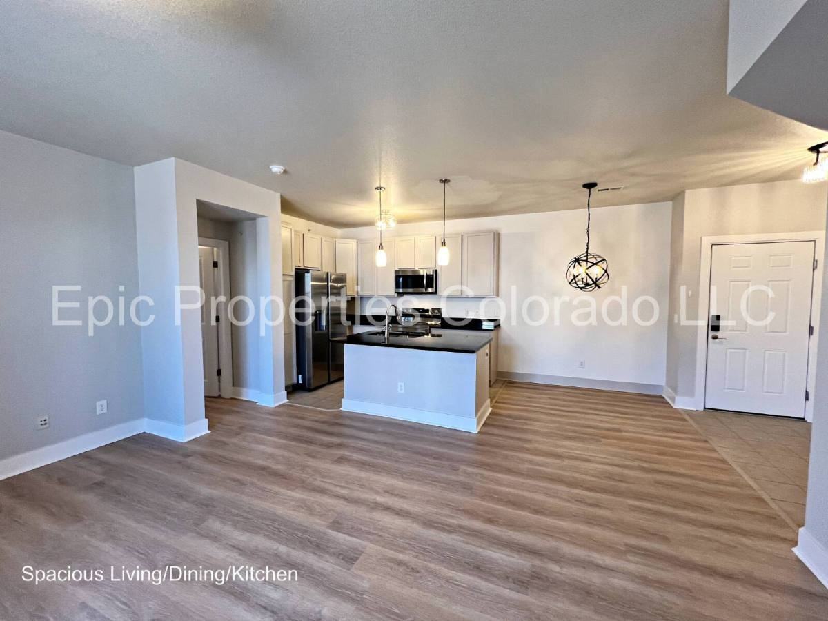 14321 E Tennessee Ave #206 - Photo 5 of 10
