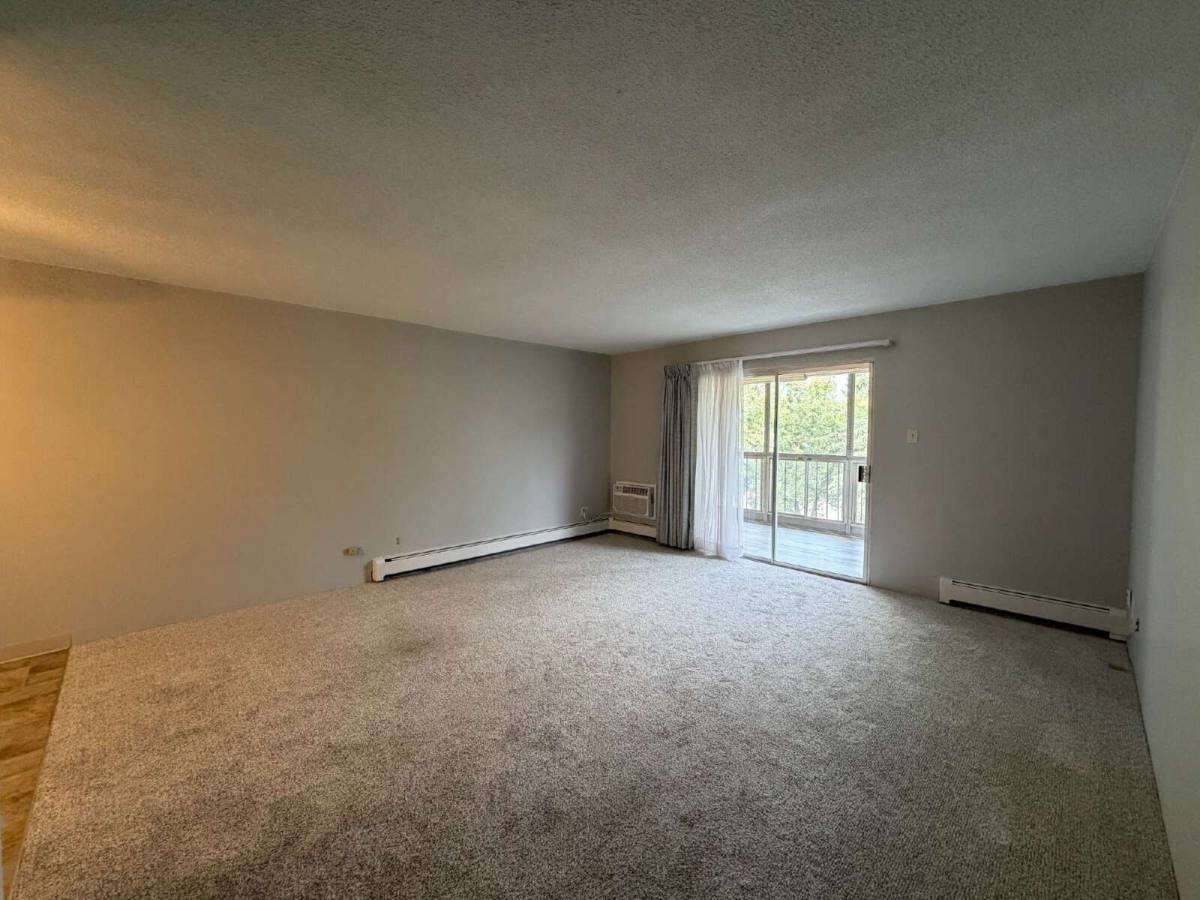 13606 E Bates Ave #301 - Photo 7 of 20