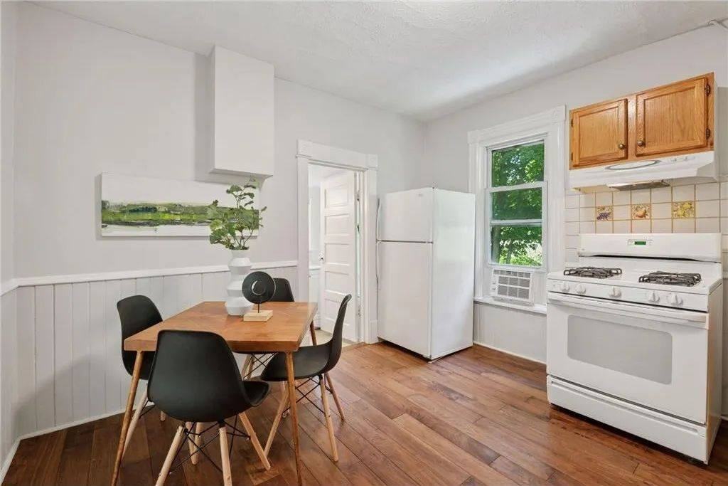 2636 Jackson St Ne #2 - Photo 6 of 10