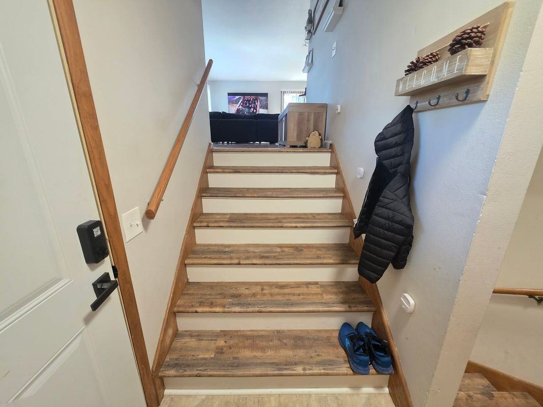 5609 University Ave - Photo 3 of 15