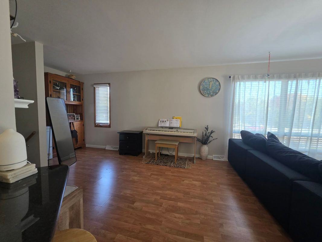 5609 University Ave - Photo 5 of 15