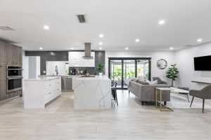 featured image of 19421 Ne 18th Ct ##0