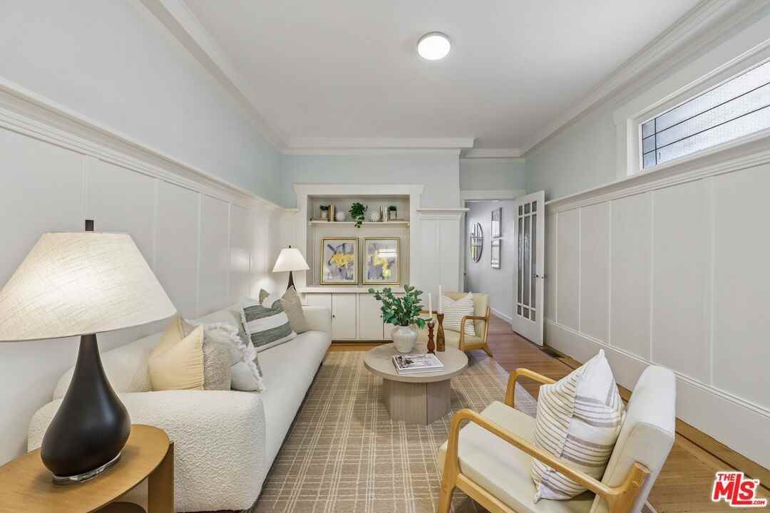 3448 18th St - Photo 4 of 30