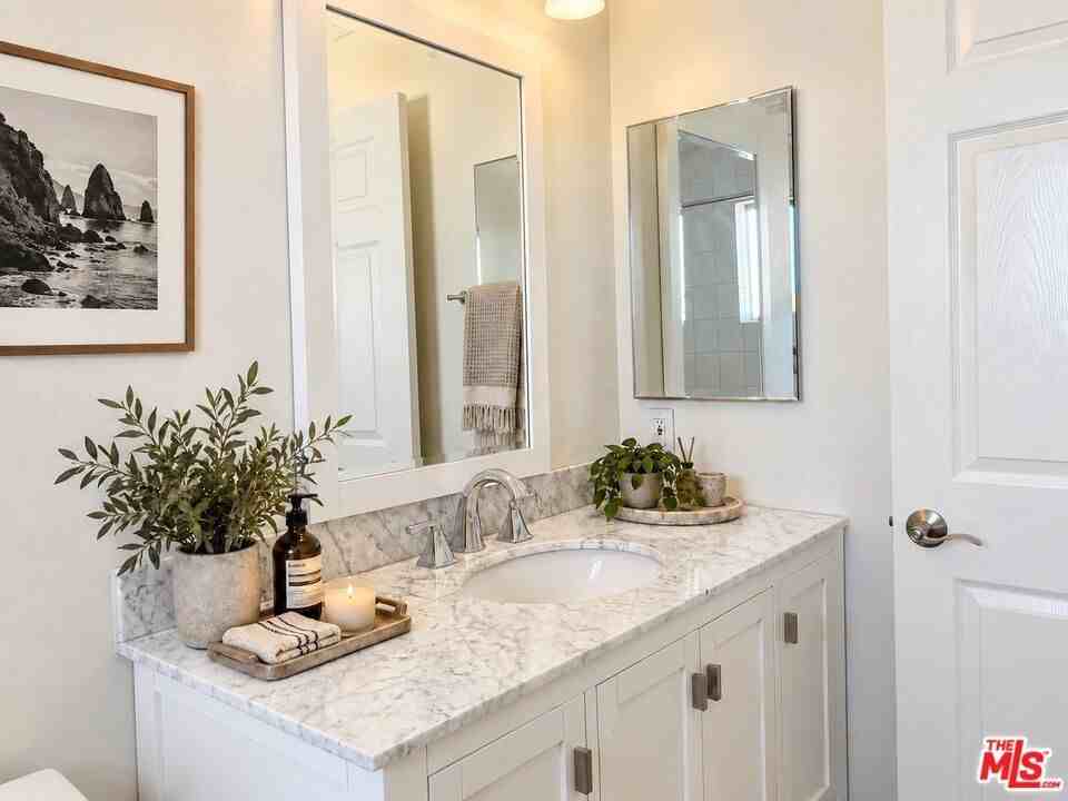 6645 W 86th Pl ##204 - Photo 7 of 16