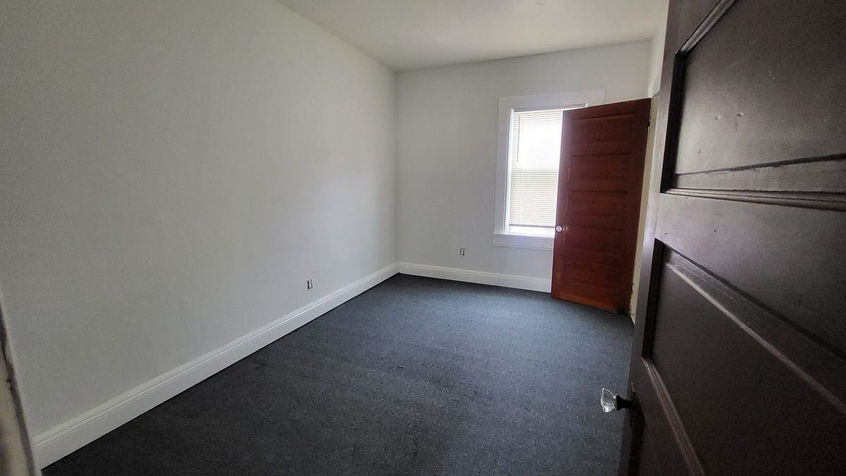 40 Whitcomb St - Photo 4 of 15
