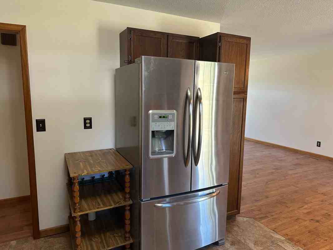 371 Greenbrier Dr - Photo 3 of 20