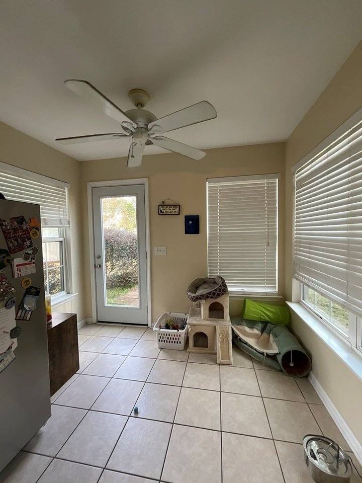 166 Old Pond Circle - Photo 7 of 10