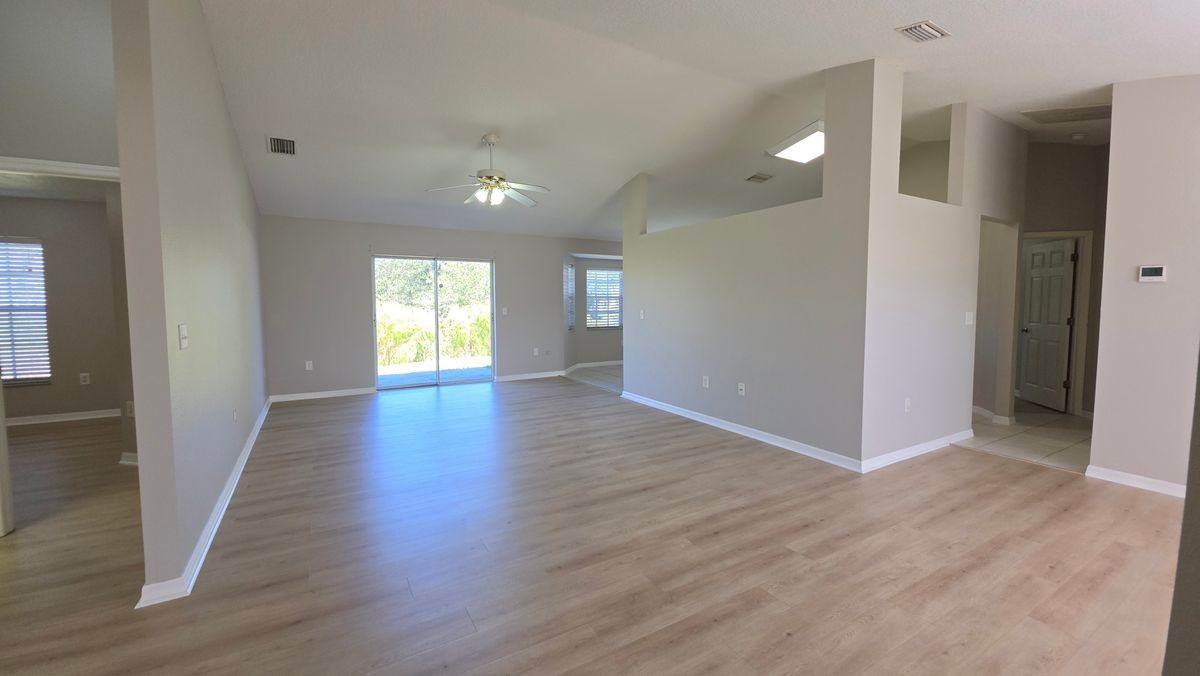 37515 Laurel Hammock Dr - Photo 3 of 30
