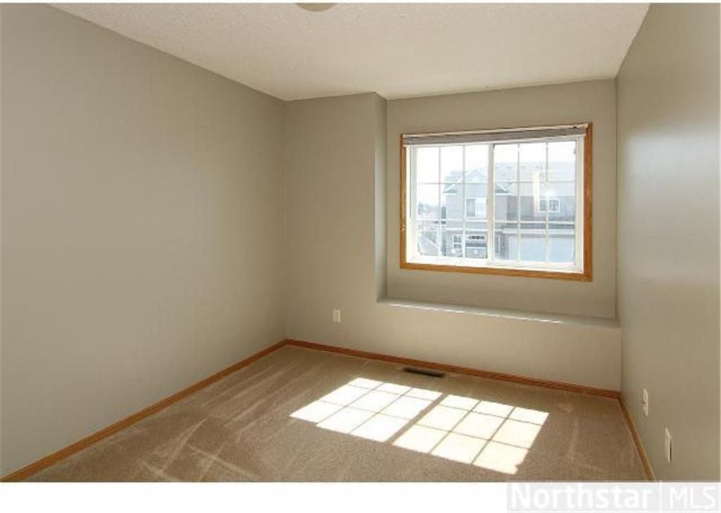 15413 Radium St Nw - Photo 5 of 5