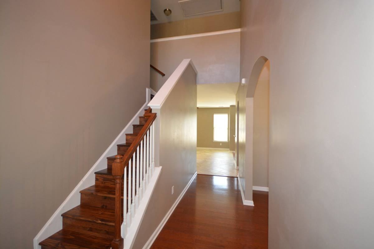 215 Cattle Run Way - Photo 3 of 10