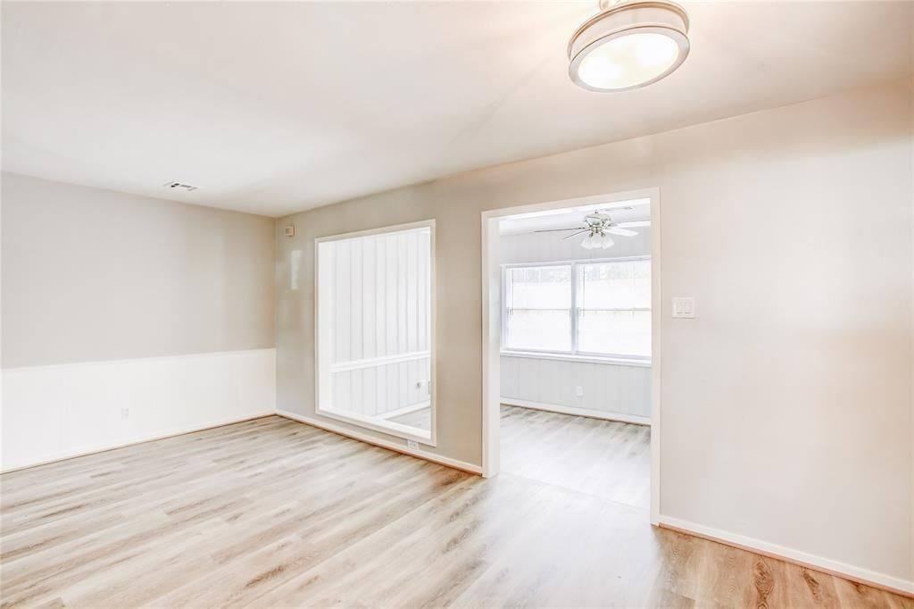 4137 Woodfin St - Photo 4 of 20