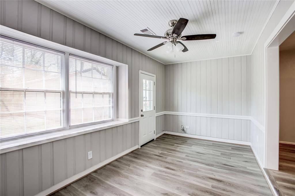 4137 Woodfin St - Photo 6 of 20