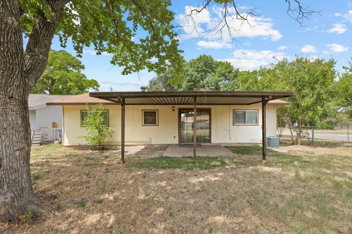 2426 French Sea Dr - Photo 4 of 20