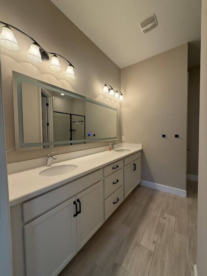 8103 Tethys Ct - Photo 7 of 10
