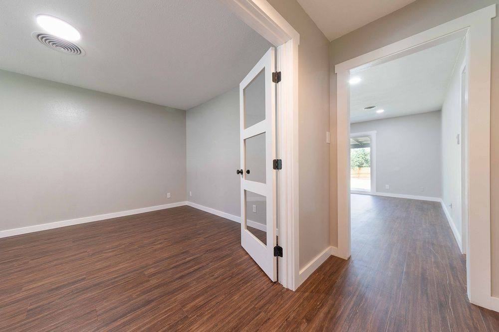 11603 Oak Trl - Photo 3 of 10