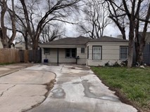 2613 25th St #FRONT - Photo 1 of 1
