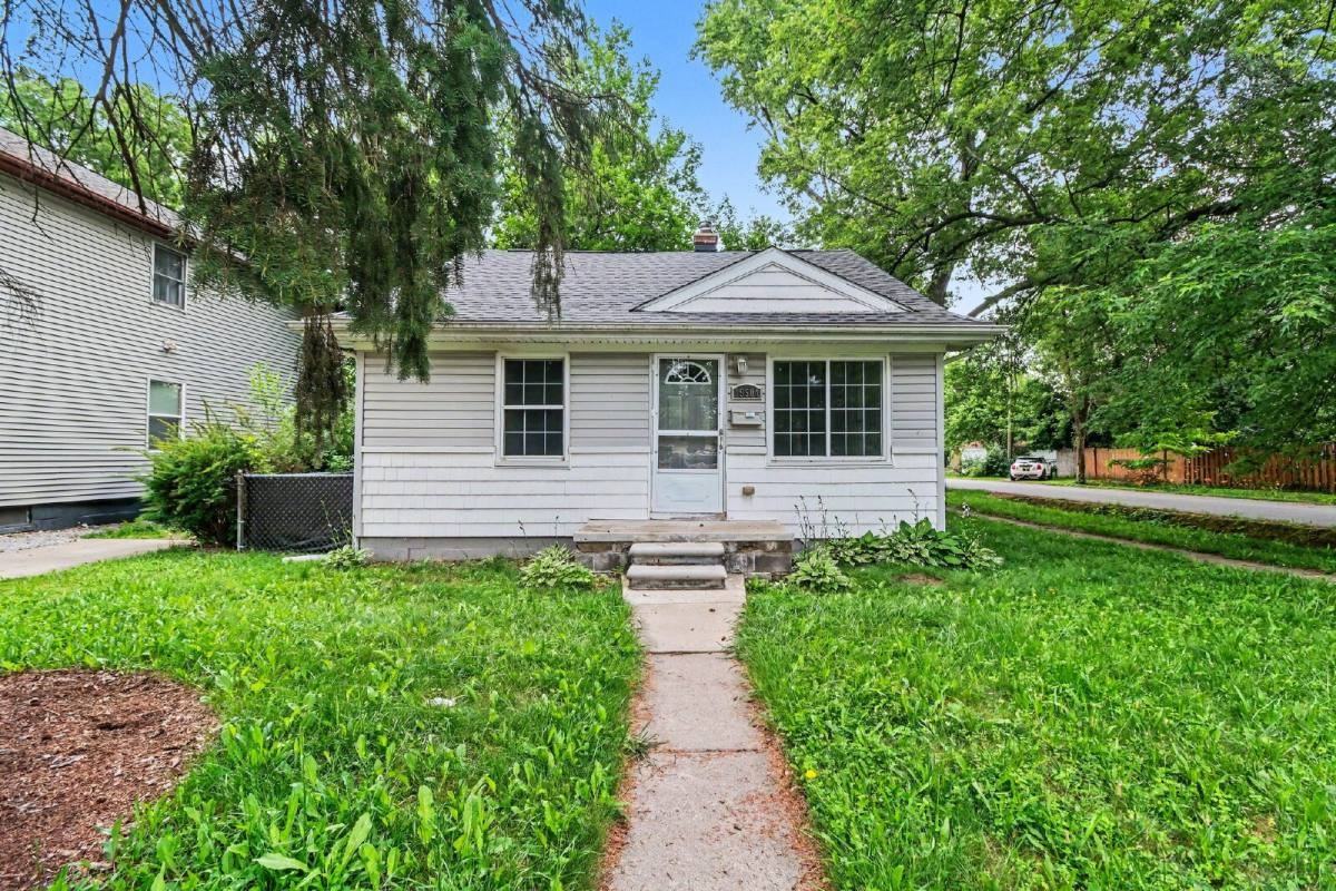 15504 Leona Dr - Photo 2 of 10