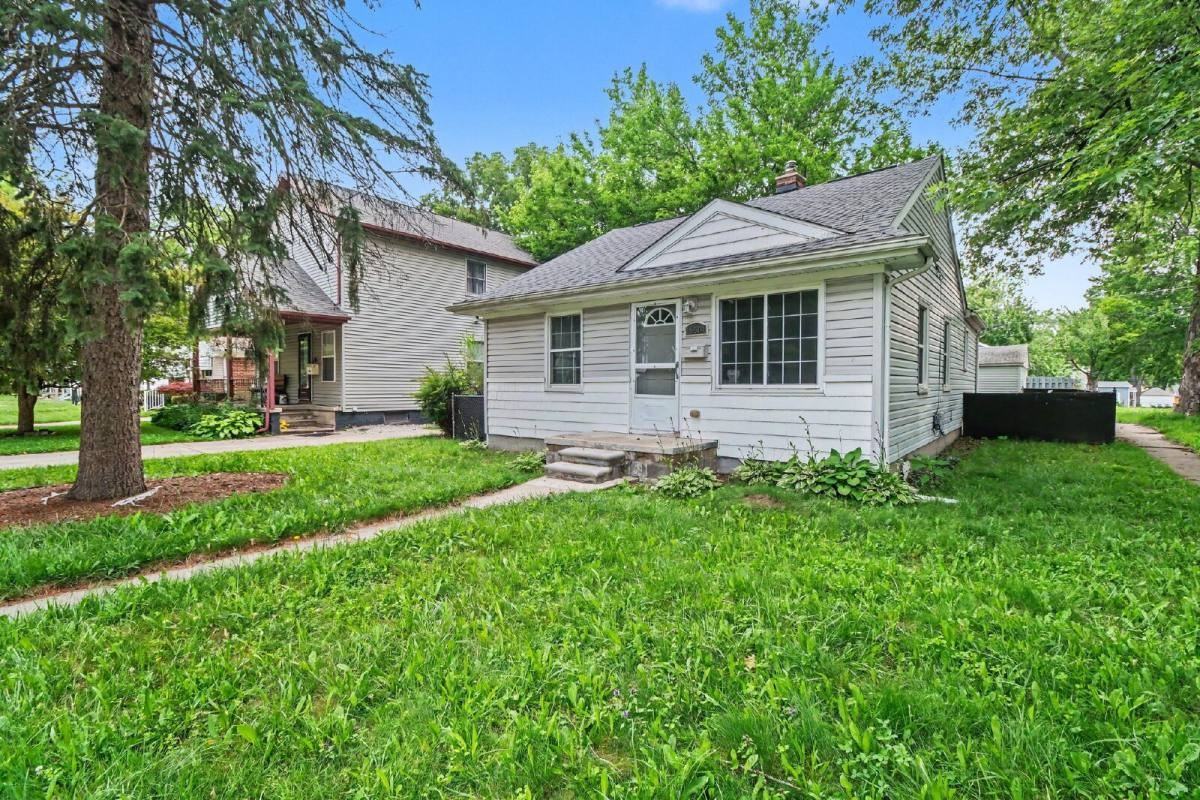 15504 Leona Dr - Photo 5 of 10