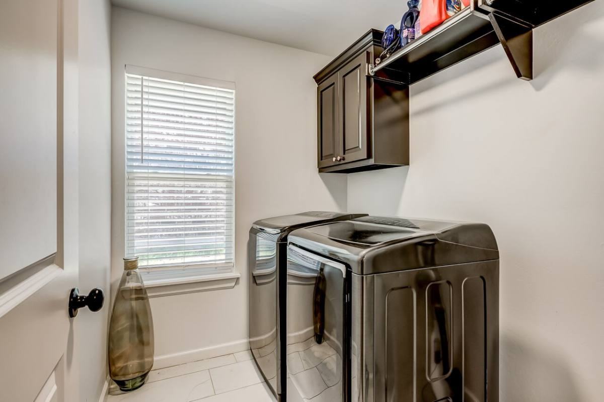 2023 W 29th Ave - Photo 7 of 10