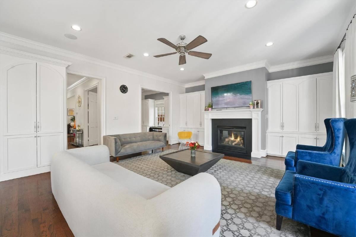 4127 Amherst St - Photo 6 of 10