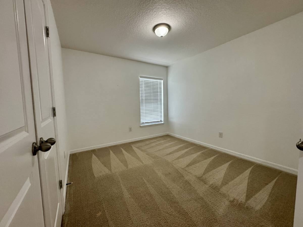 11102 Carrick Stone St - Photo 7 of 16