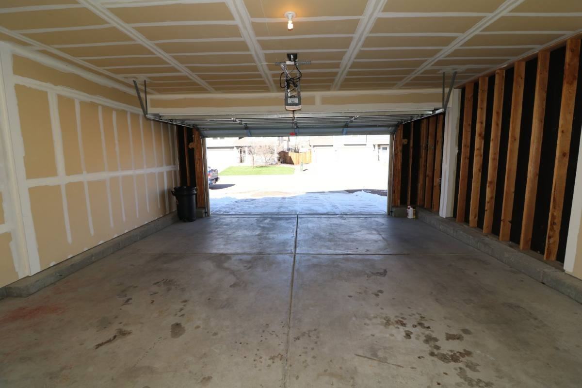 3703 Chia Dr - Photo 5 of 10