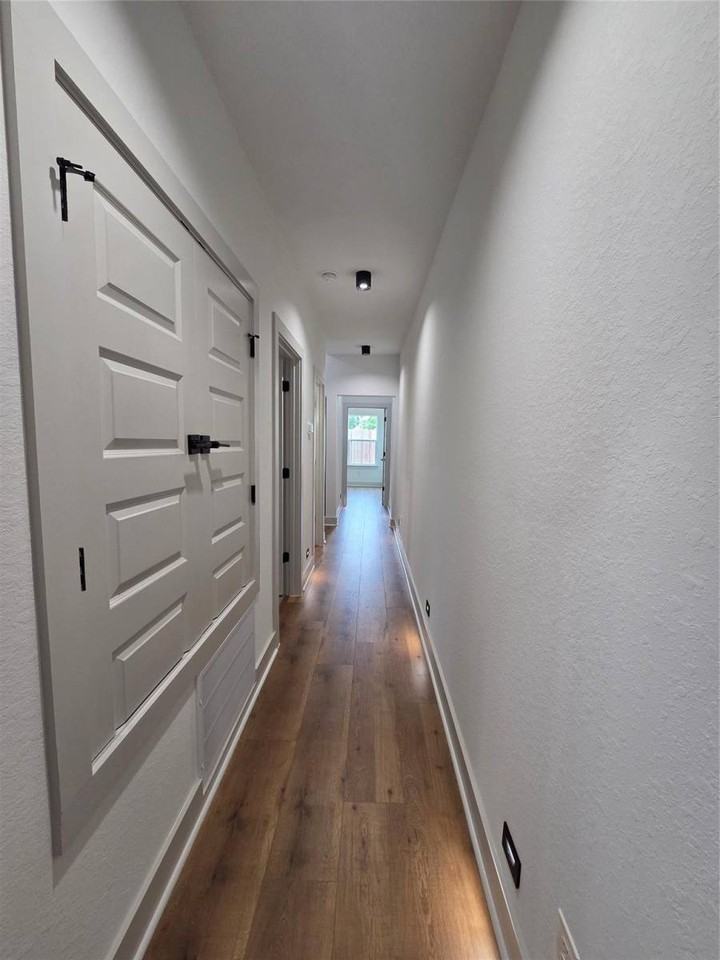9821 Turnbow St #A - Photo 6 of 10