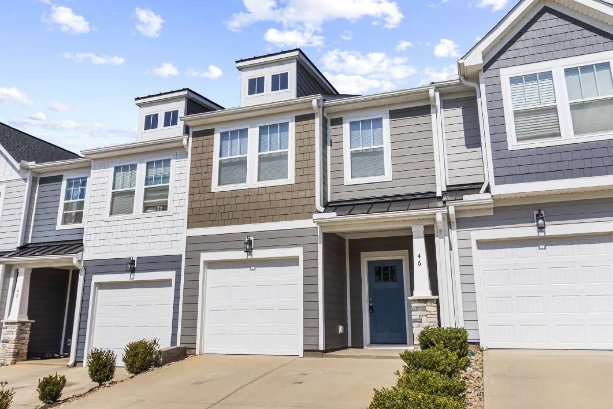 46 Meteora Way - Photo 2 of 10