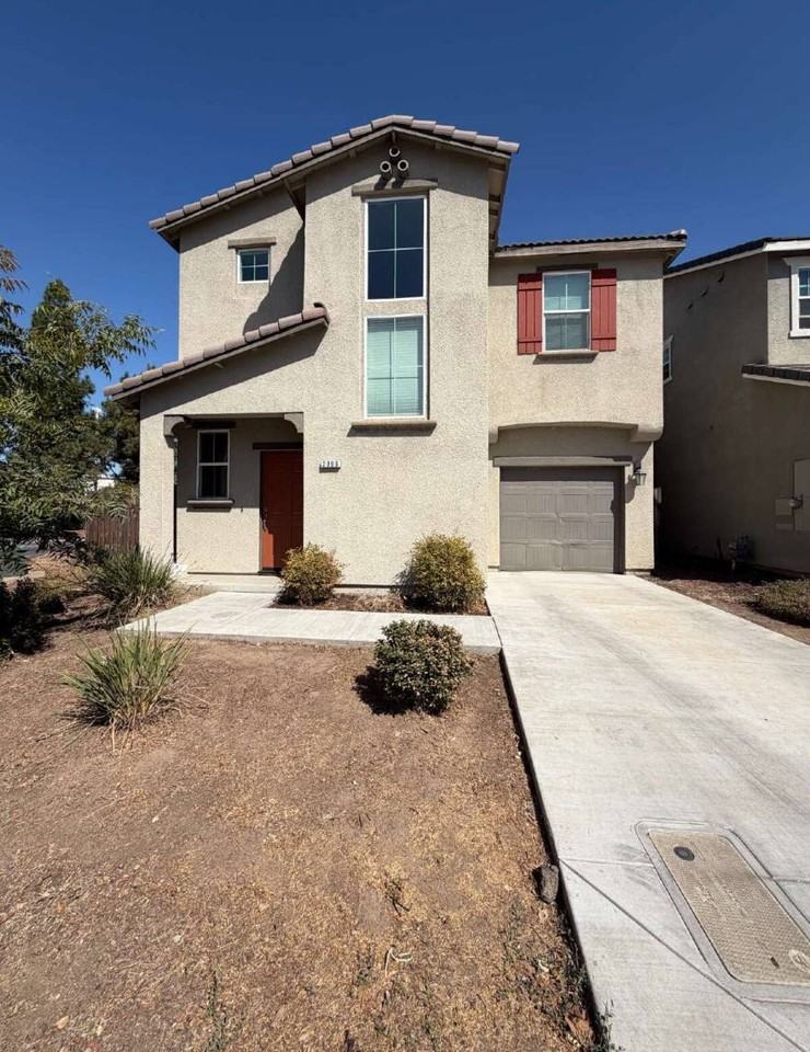 2996 Masterson Ln - Photo 3 of 10
