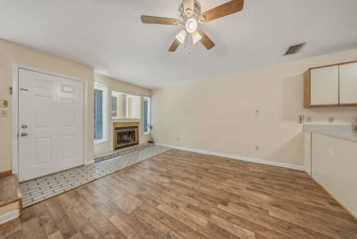512 Mckeithan St #3 - Photo 7 of 10