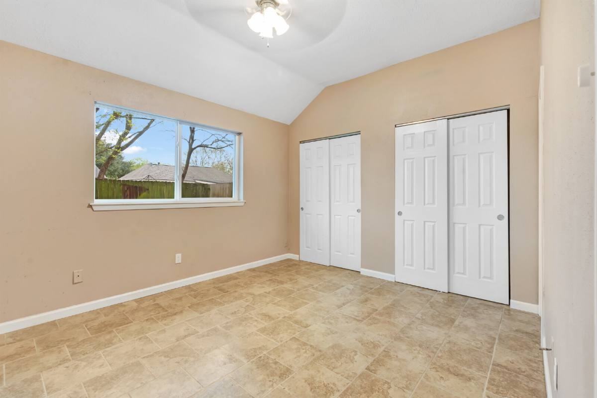 17018 Dusty Mill Dr W - Photo 6 of 13