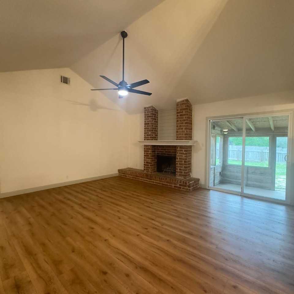 504 Splitrock - Photo 5 of 13