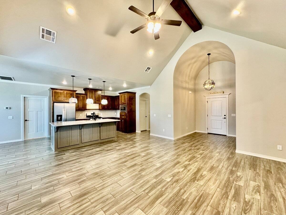 19601 Millstone Crossing Dr - Photo 3 of 10