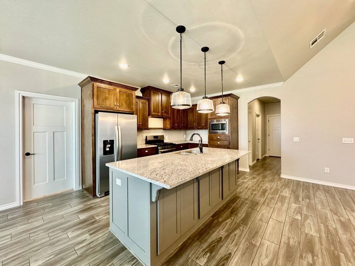 19601 Millstone Crossing Dr - Photo 7 of 10