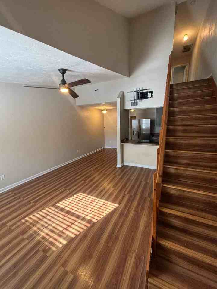 1816 Jackson Bluff Rd #C - Photo 2 of 10