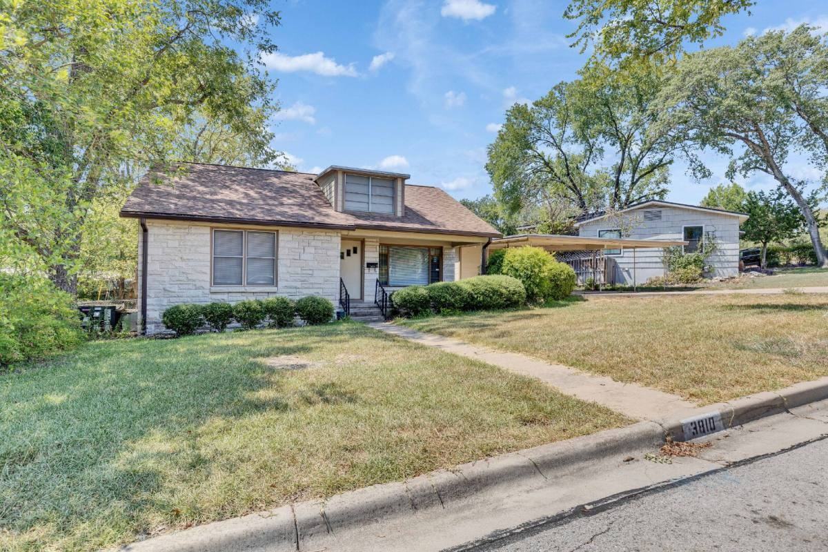 3810 Brookview Rd - Photo 2 of 20